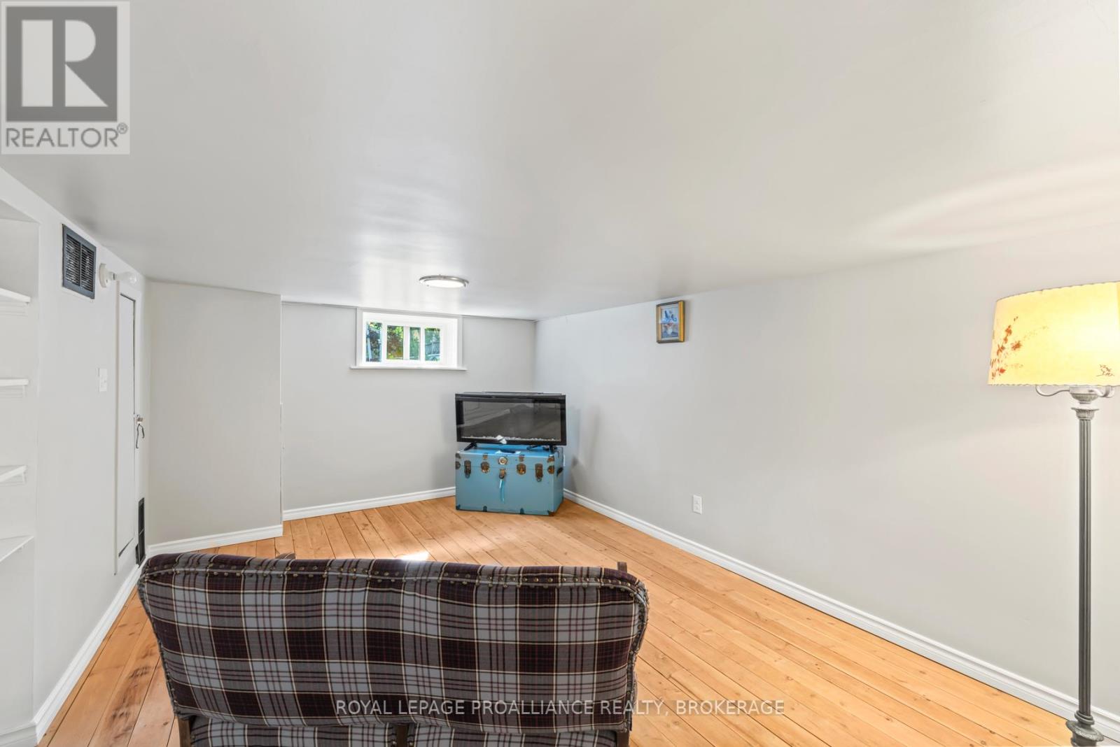 201 Willingdon Avenue, Kingston, Ontario  K7L 4H9 - Photo 45 - X12313726