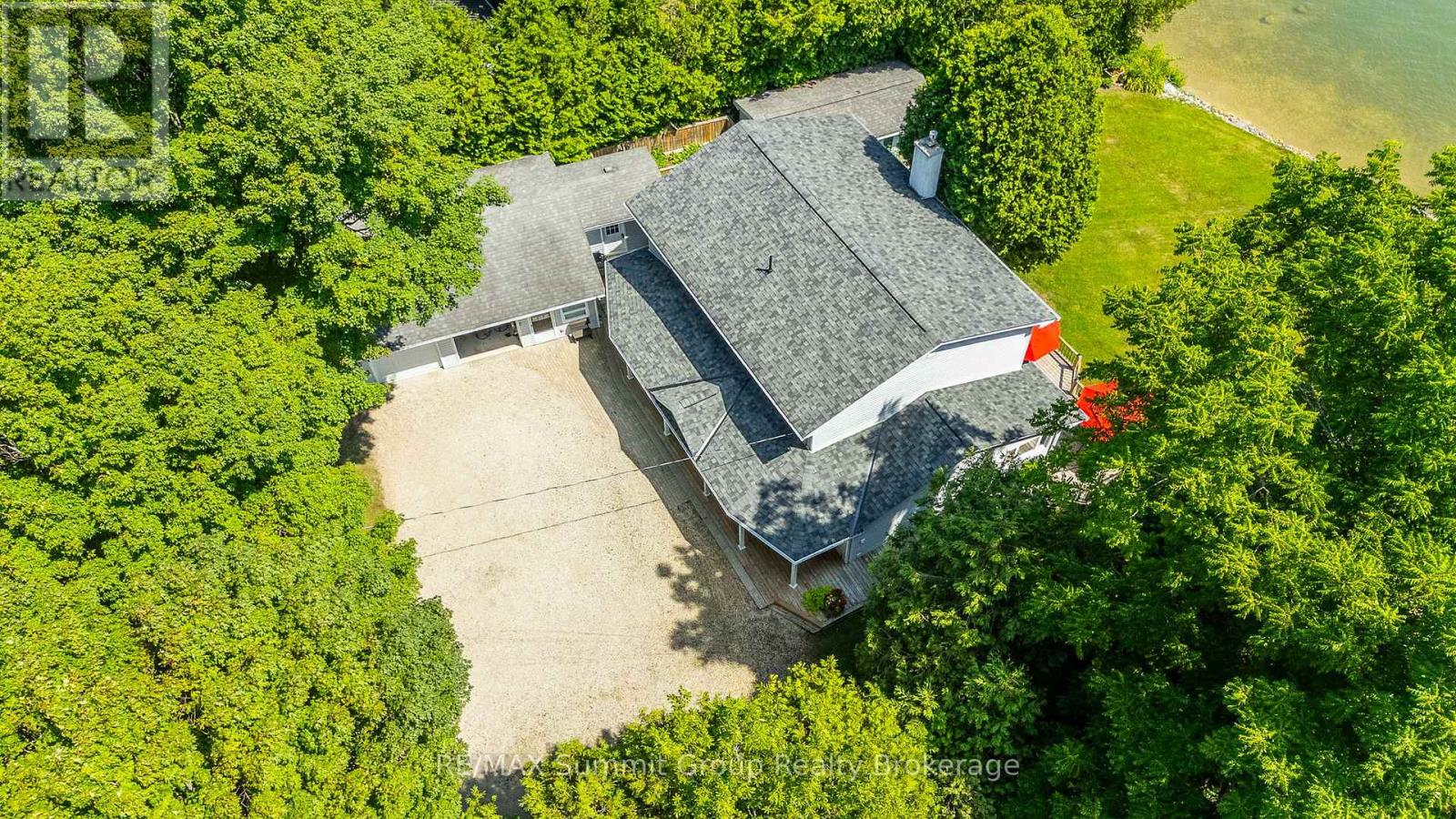 221 Point Road, Grey Highlands, Ontario  N0C 1E0 - Photo 43 - X12313668