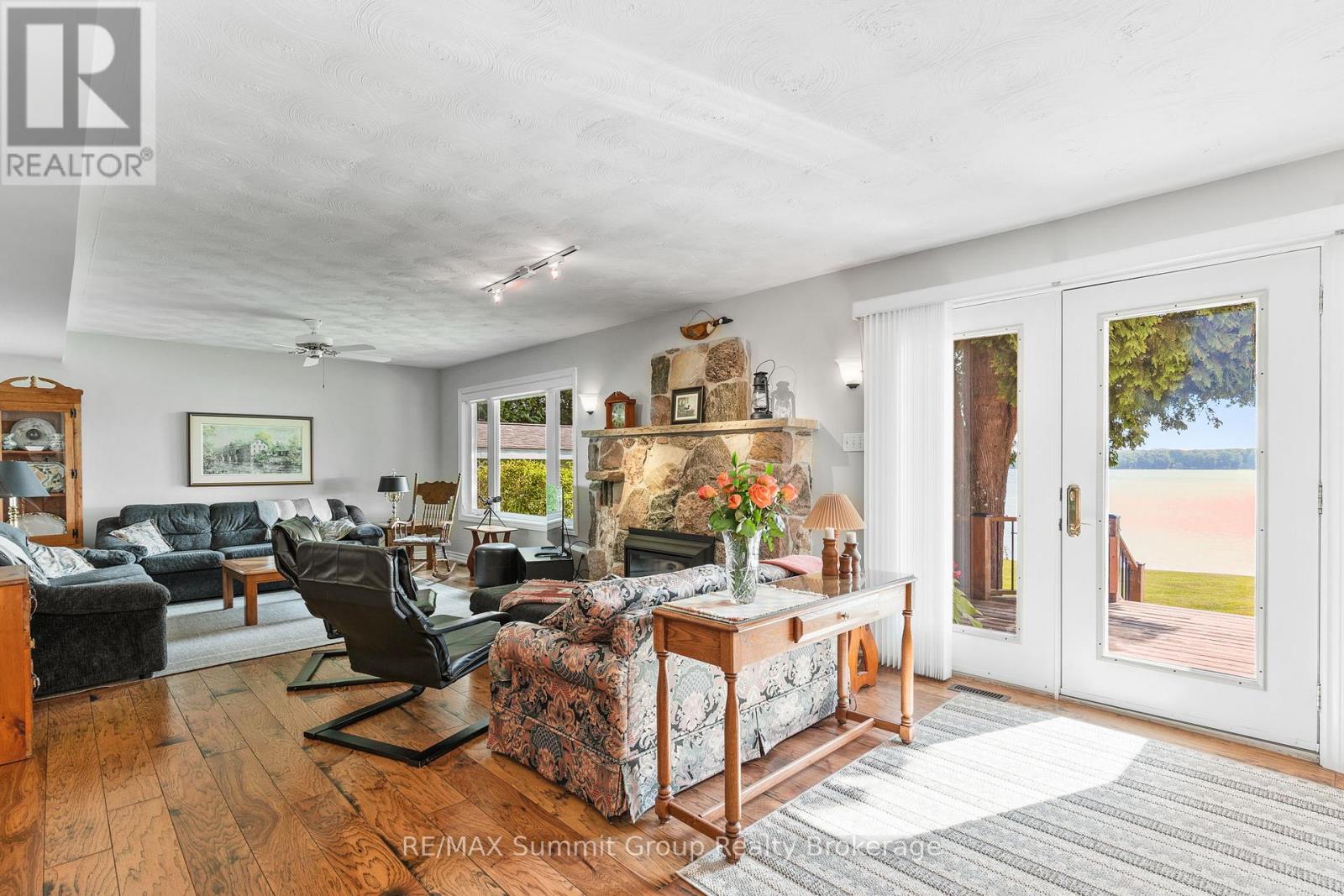 221 Point Road, Grey Highlands, Ontario  N0C 1E0 - Photo 8 - X12313668