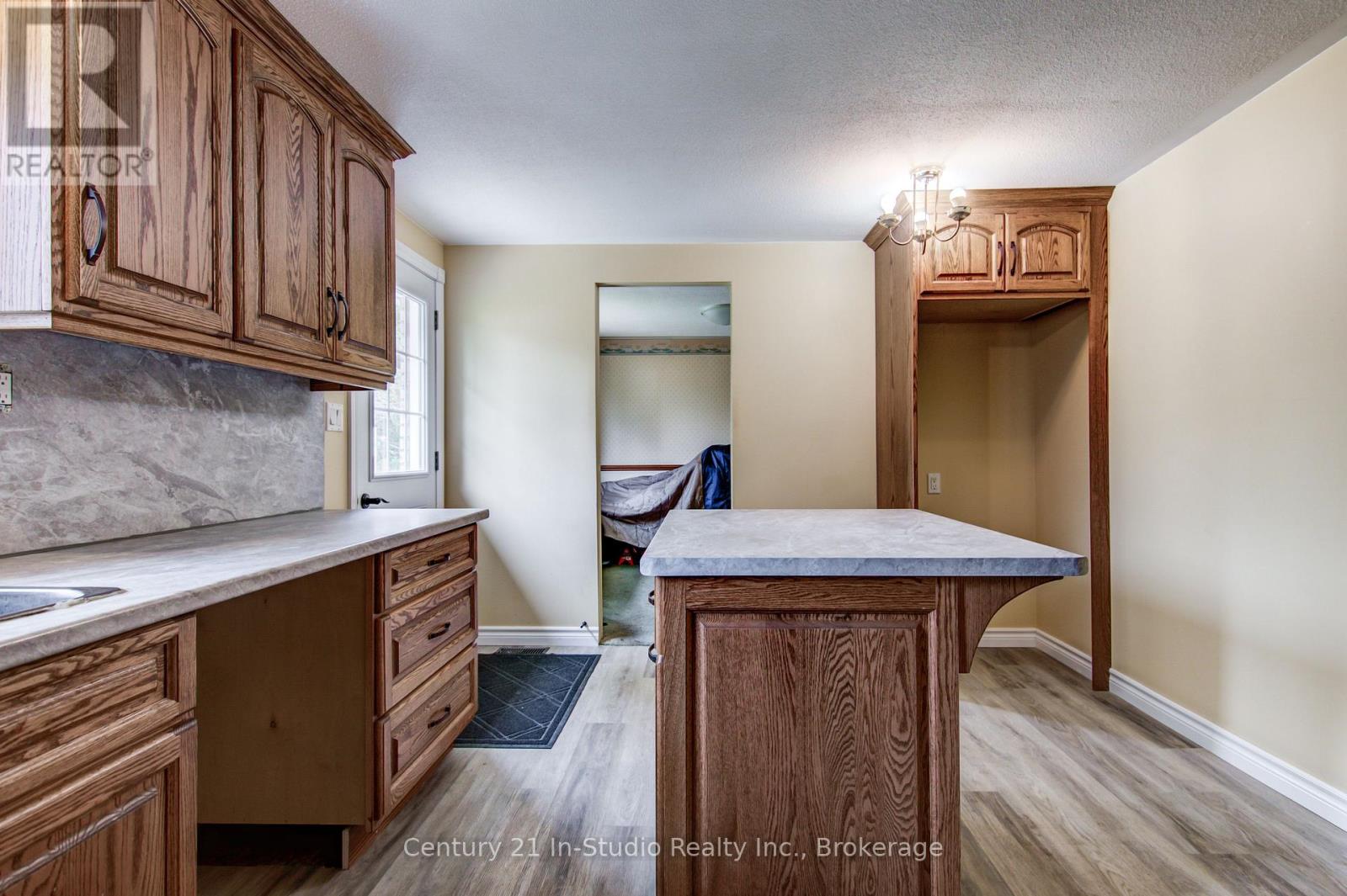 1116 Milne Drive, Kincardine, Ontario  N2Z 1X4 - Photo 16 - X12313700