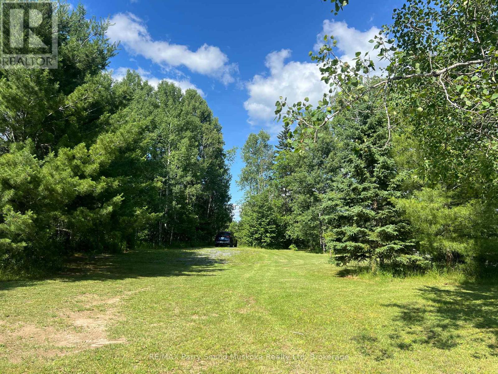 811 Centre Road, Mckellar, Ontario  P2A 0B4 - Photo 9 - X12313739