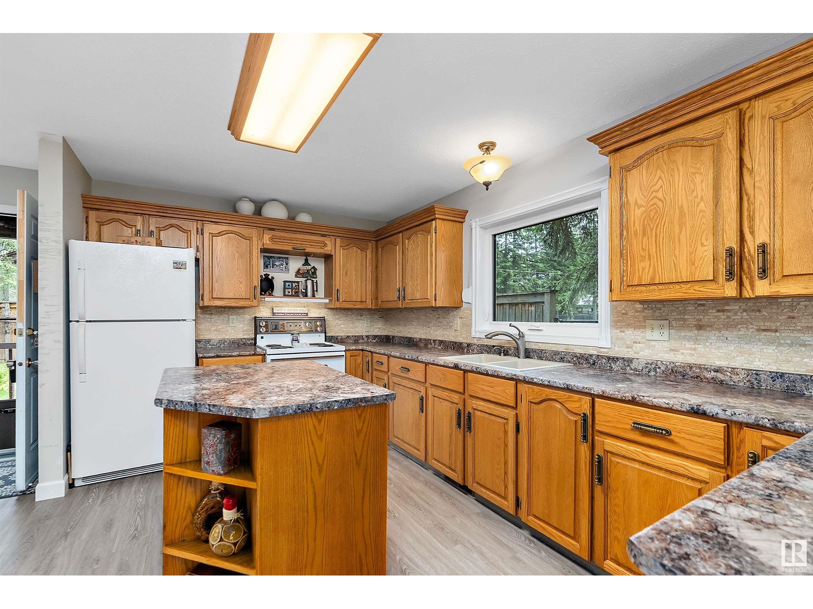 110 1st Av, Rural Wetaskiwin County, Alberta  T0C 1X0 - Photo 15 - E4450201