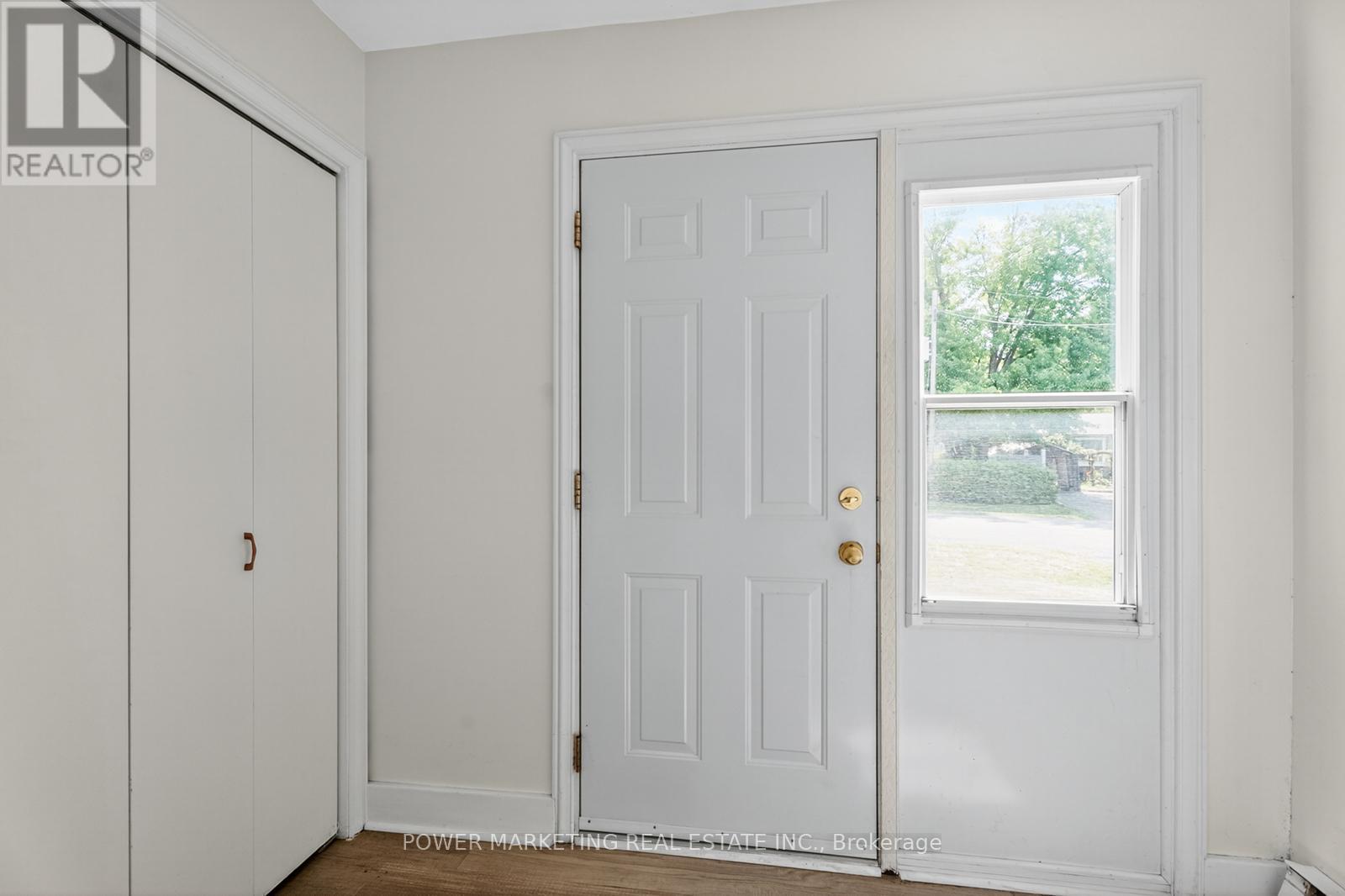 Property at 9 EPWORTH AVENUE image 4