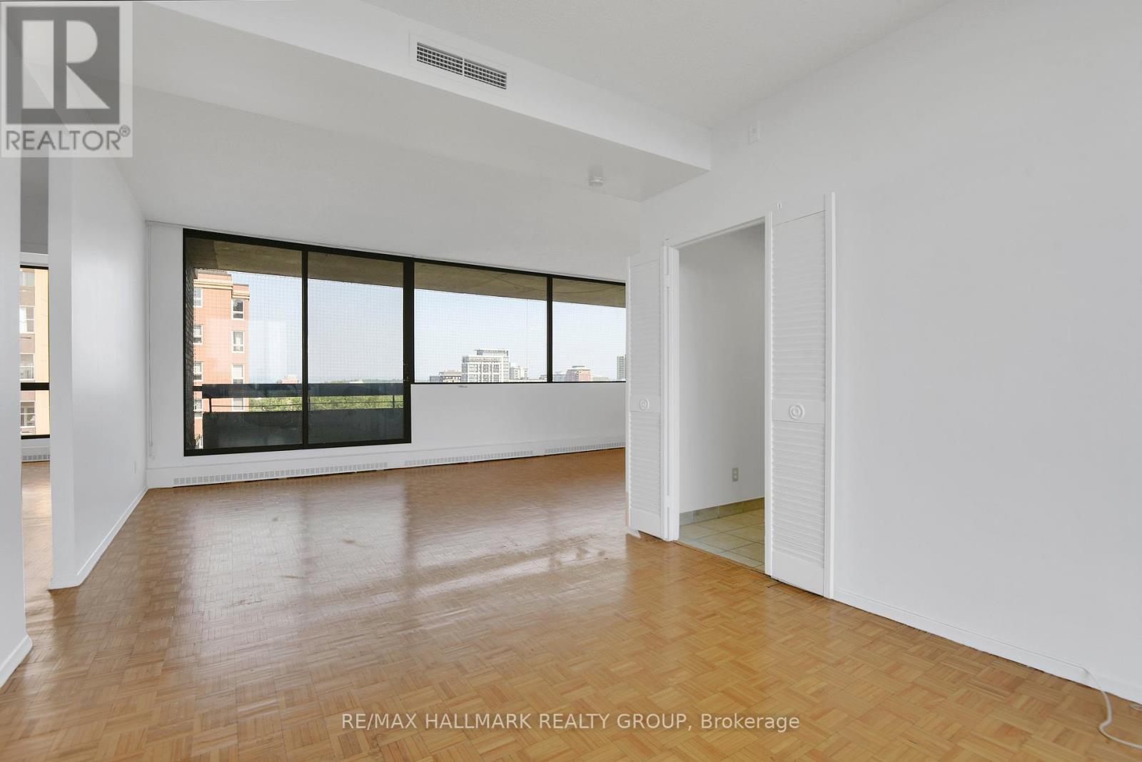 9a - 400 Laurier Avenue E, Ottawa, Ontario  K1N 8Y2 - Photo 15 - X12313737