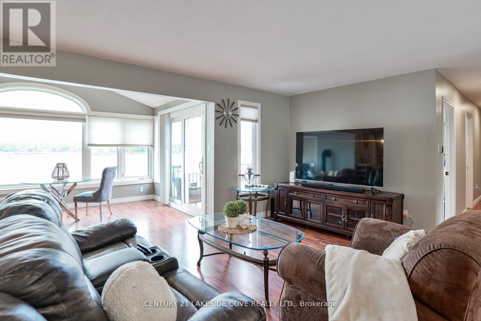 7712 Oak Point Road S, Ramara, Ontario  L0K 2B0 - Photo 13 - S12313608