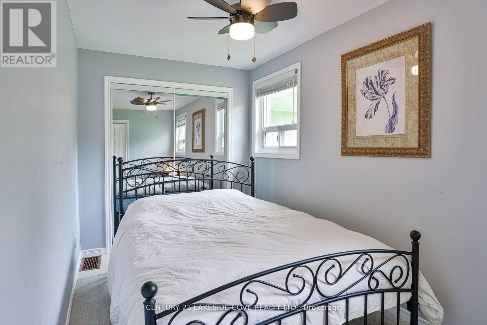 7712 Oak Point Road S, Ramara, Ontario  L0K 2B0 - Photo 22 - S12313608