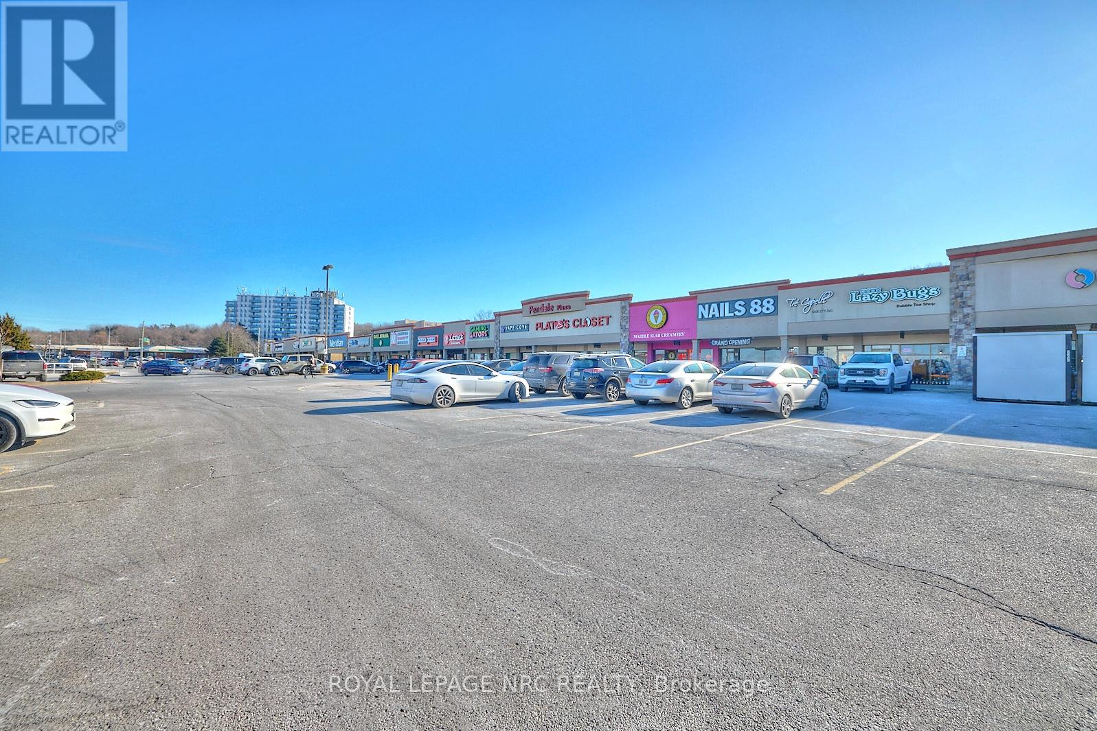 A14 - 210 Glendale Avenue, St. Catharines, Ontario  L2T 3Y6 - Photo 14 - X12313722