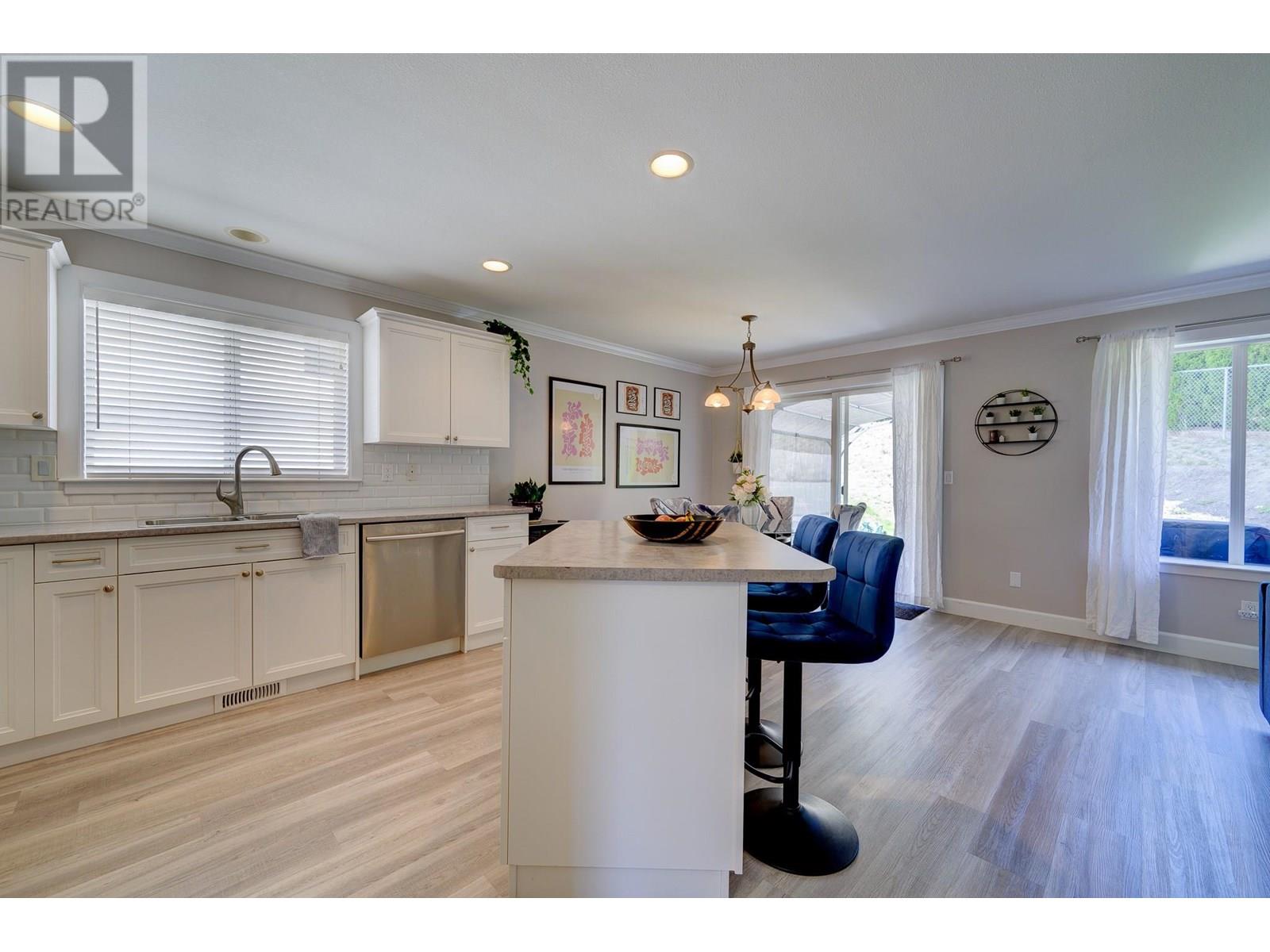 Property at 1940 HILLSIDE Drive Unit# 33 image 3