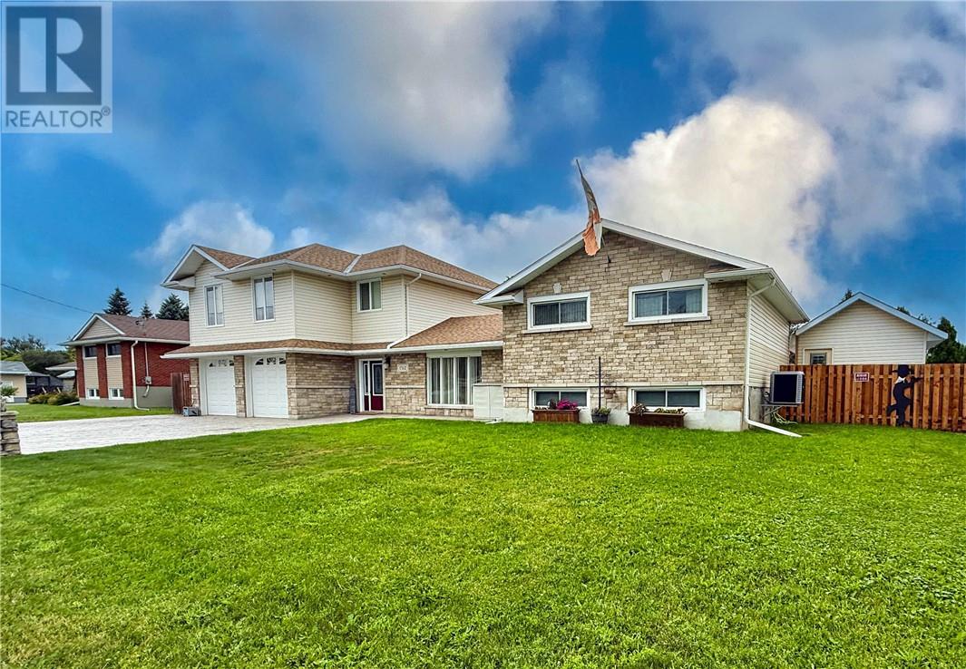 1512 Dominion, Sudbury, Ontario  P3P 1A7 - Photo 2 - 2123689