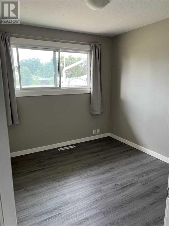 4932 57 Avenue, Taber, Alberta  T1G 1E5 - Photo 27 - A2242944