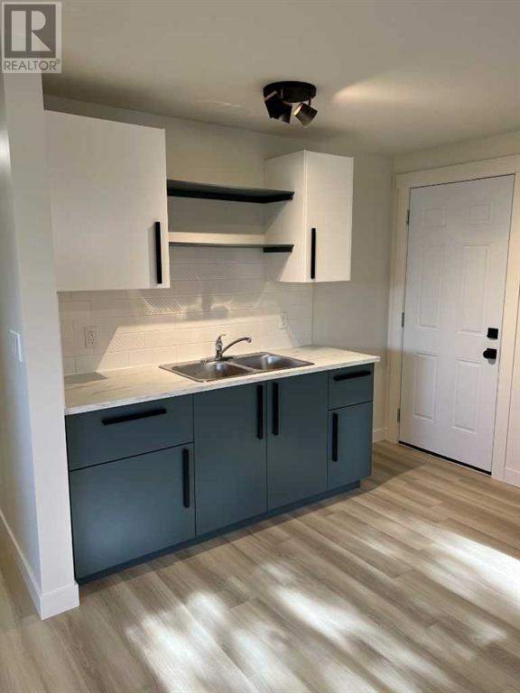 4932 57 Avenue, Taber, Alberta  T1G 1E5 - Photo 3 - A2242944