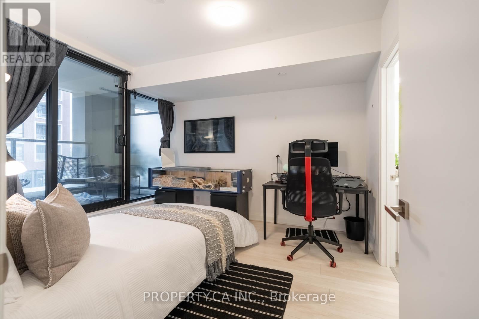 303 - 33 Frederick Todd Way, Toronto, Ontario  M4G 0C9 - Photo 13 - C12313745