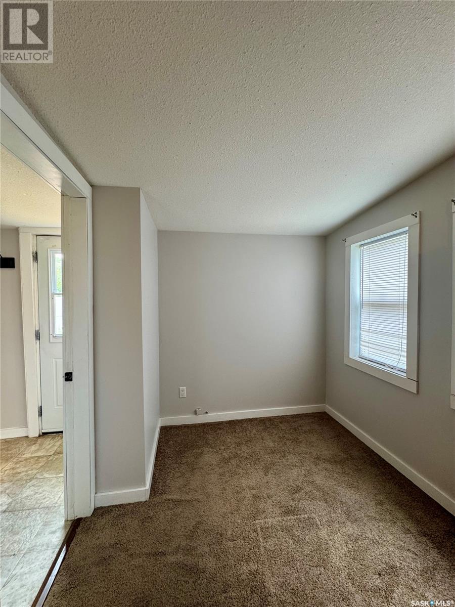 505 Churchill Street, Hudson Bay, Saskatchewan  S0E 0Y0 - Photo 16 - SK013990