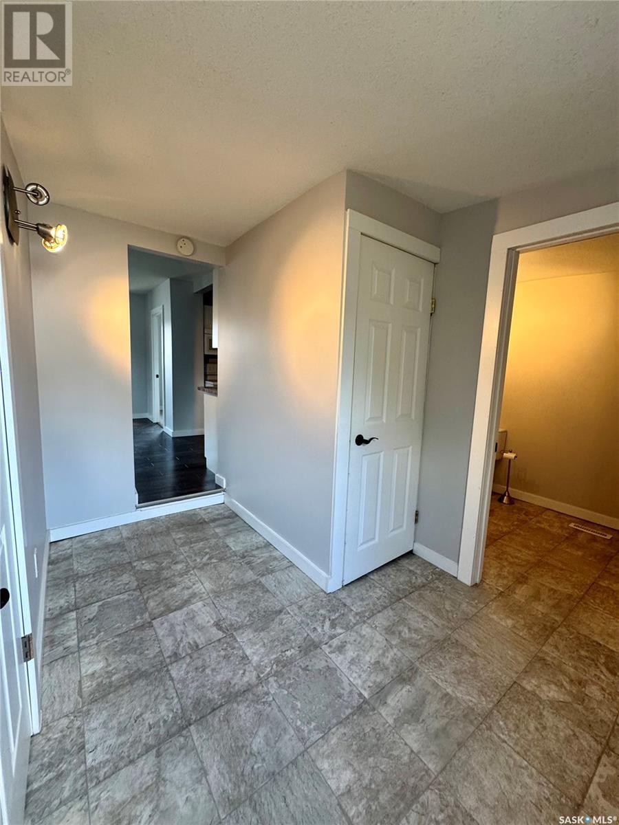 505 Churchill Street, Hudson Bay, Saskatchewan  S0E 0Y0 - Photo 18 - SK013990
