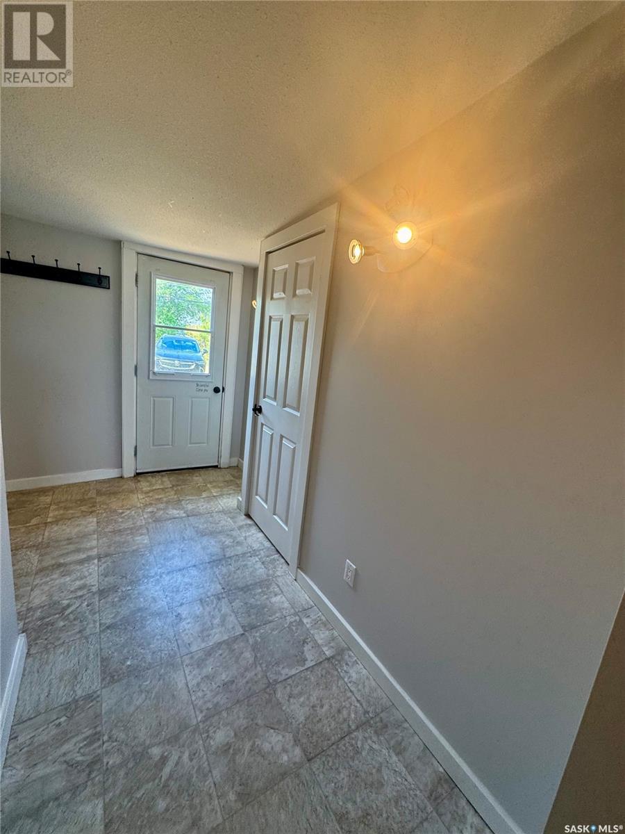 505 Churchill Street, Hudson Bay, Saskatchewan  S0E 0Y0 - Photo 37 - SK013990