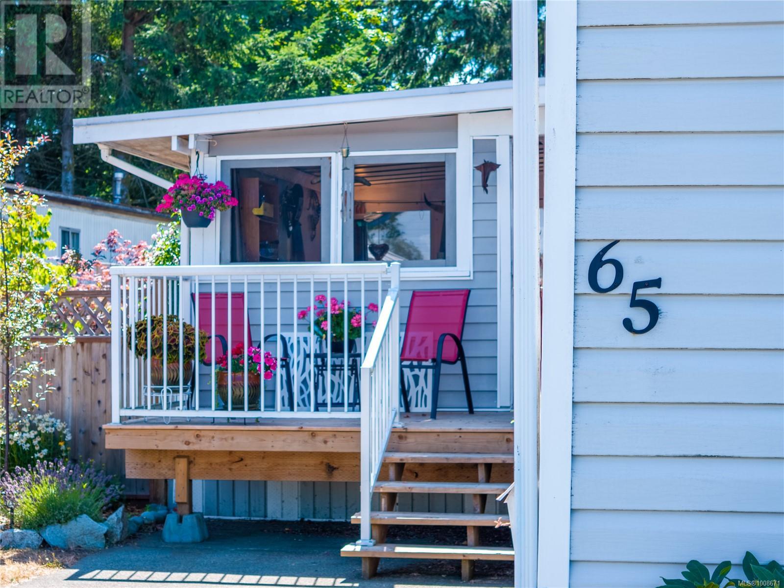 65 390 Cowichan Ave, Courtenay, British Columbia