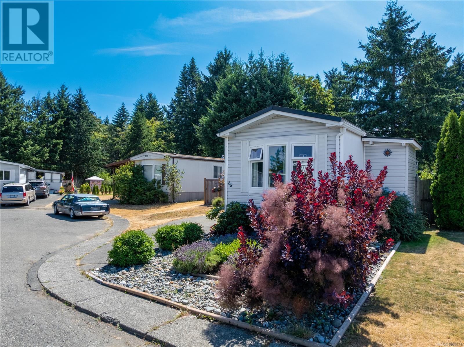 65 390 Cowichan Ave, Courtenay, British Columbia  V9N 7T4 - Photo 2 - 1008671