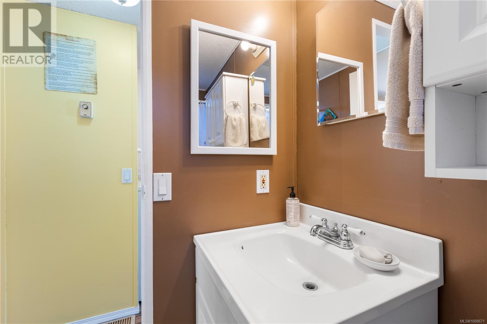 65 390 Cowichan Ave, Courtenay, British Columbia  V9N 7T4 - Photo 20 - 1008671