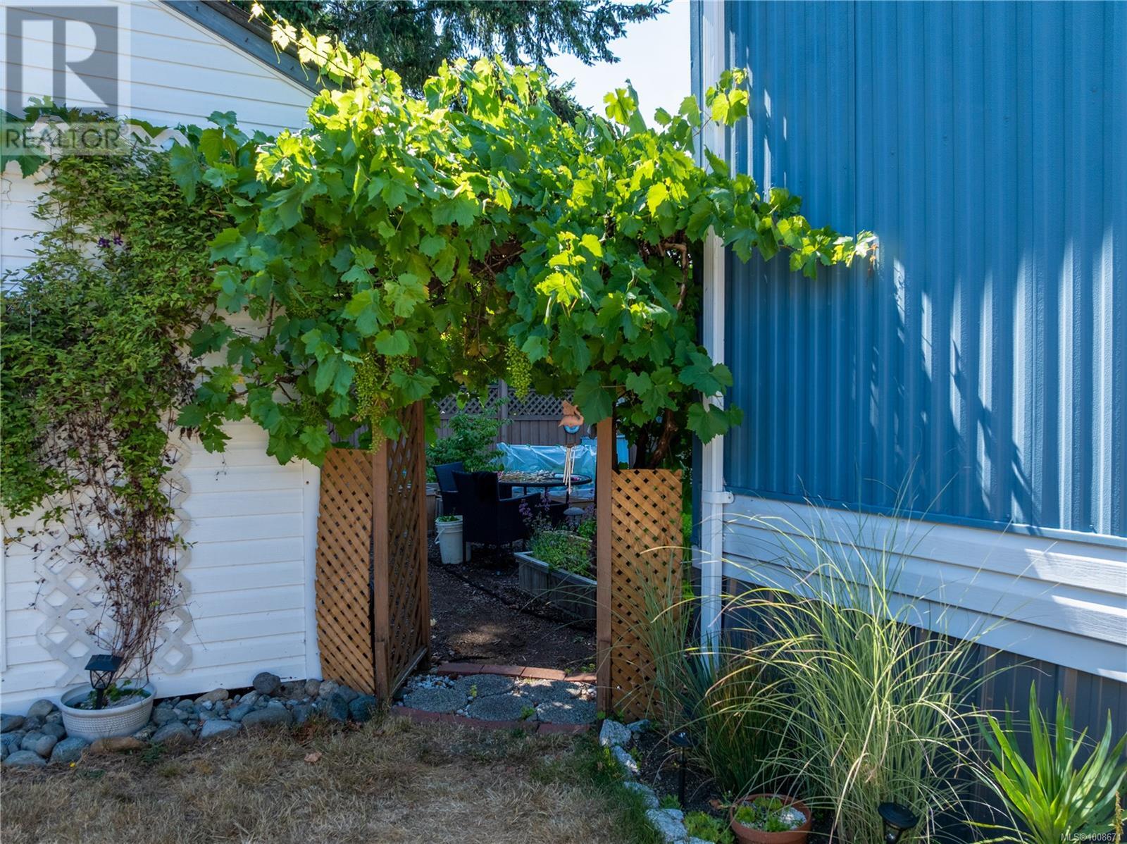 65 390 Cowichan Ave, Courtenay, British Columbia  V9N 7T4 - Photo 42 - 1008671