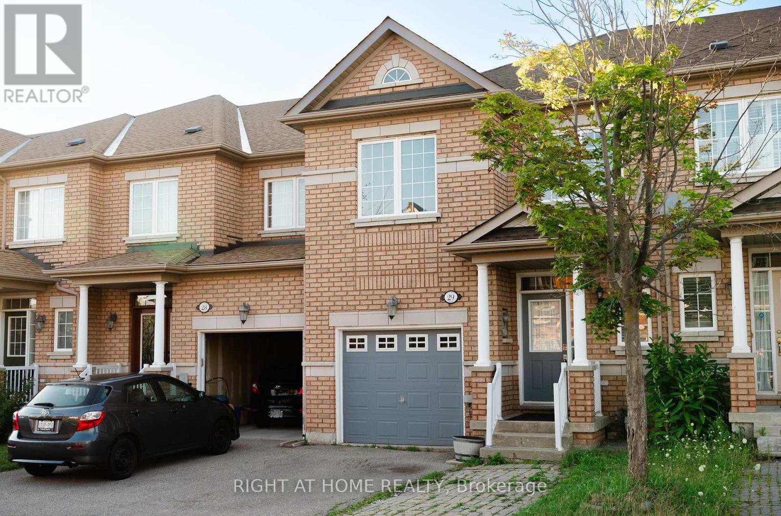 Property at 29 - 8 TOWNWOOD DRIVE image 2