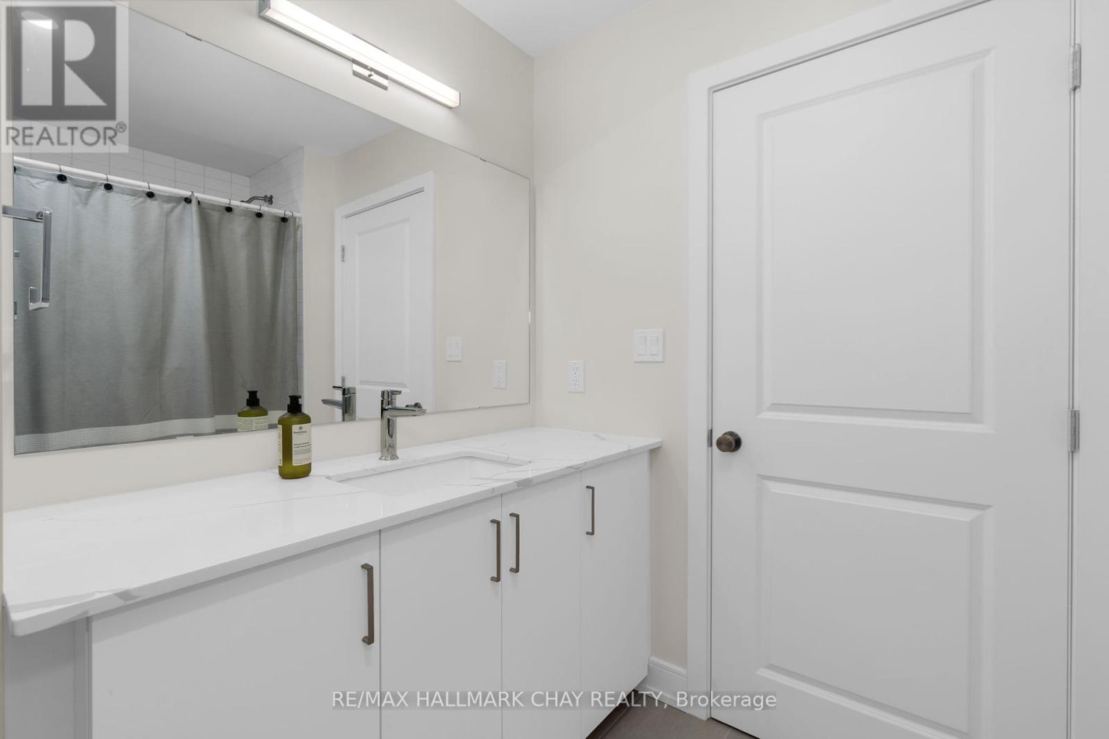 224 - 121 Mary Street, Clearview, Ontario  L0M 1G0 - Photo 17 - S12313673