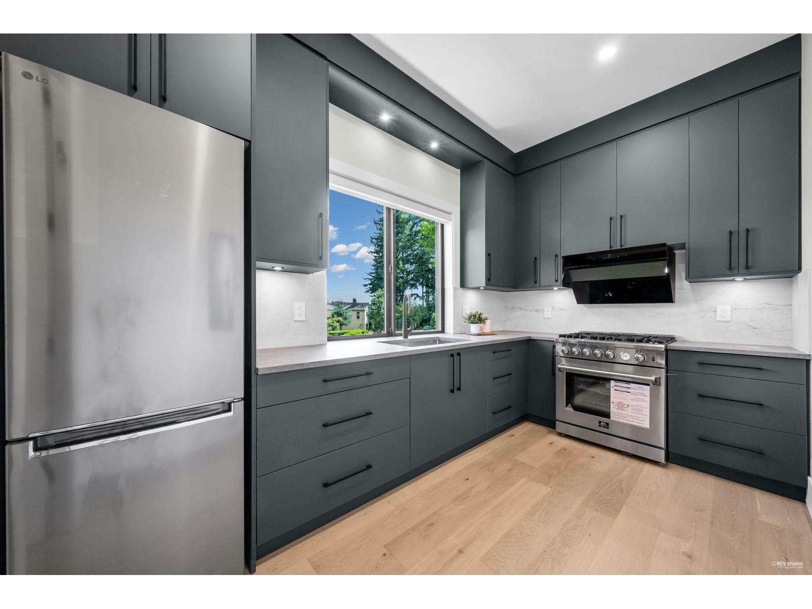 10062 174a Street, Surrey, British Columbia  V4N 4L7 - Photo 13 - R3031835