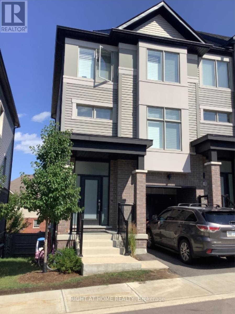14 HUGHES LANE W, New Tecumseth, Ontario