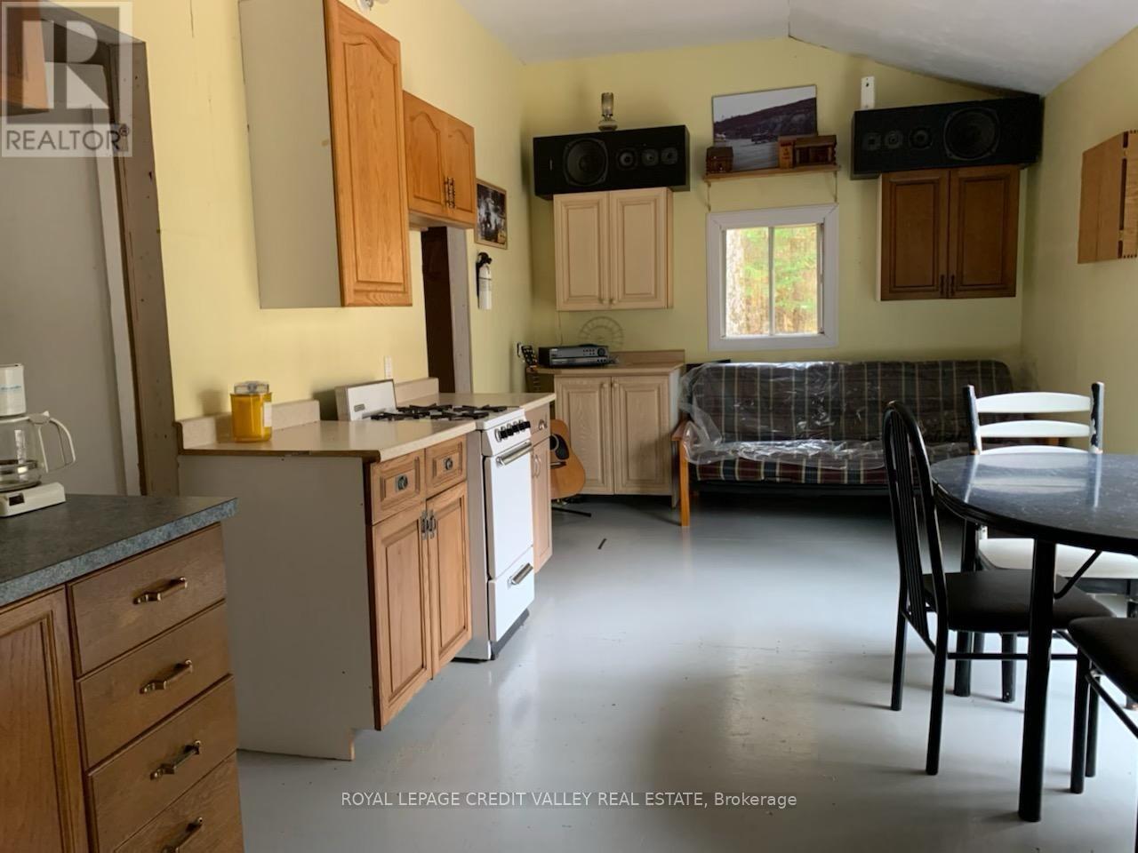 246 Hickey Trail, Hastings Highlands, Ontario  K0L 1C0 - Photo 24 - X12295743