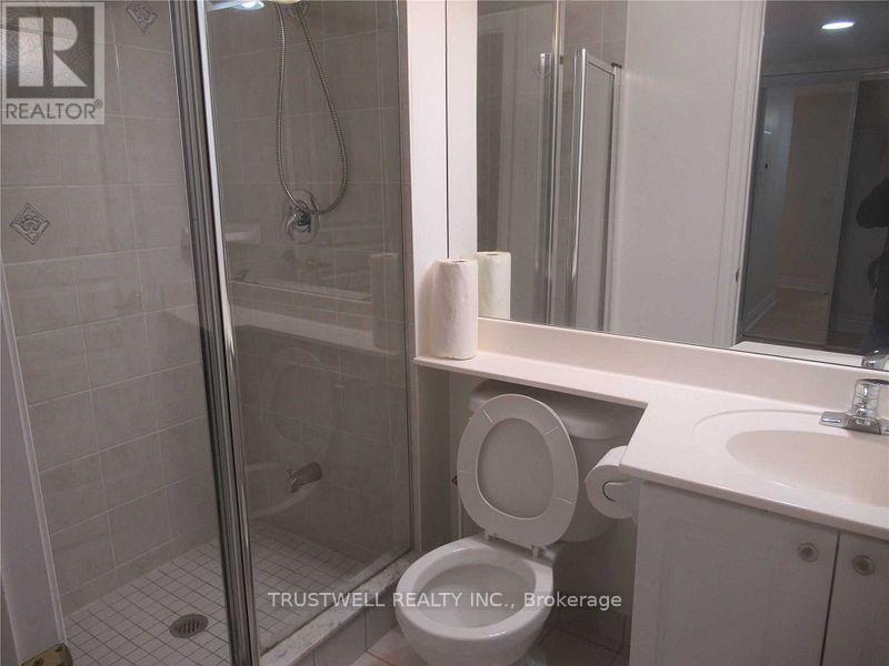 1618 - 15 Northtown Way, Toronto, Ontario  M2N 7A2 - Photo 5 - C12313766