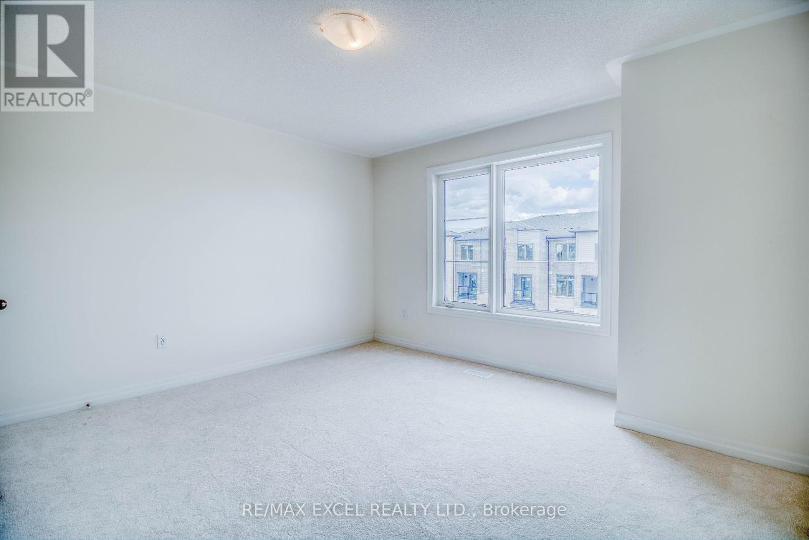 124 Solstice Circle, Newmarket, Ontario  L3X 0L7 - Photo 38 - N12313790