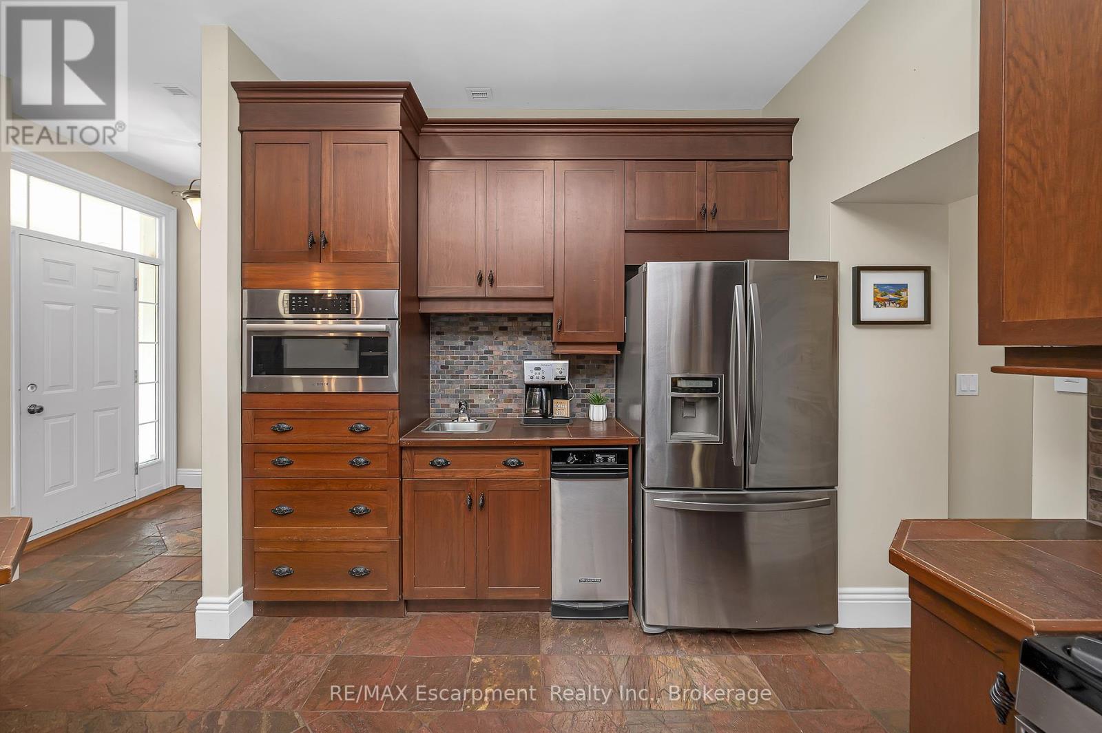 780 Old 8 Highway, Hamilton, Ontario  L0R 1X0 - Photo 11 - X12313866