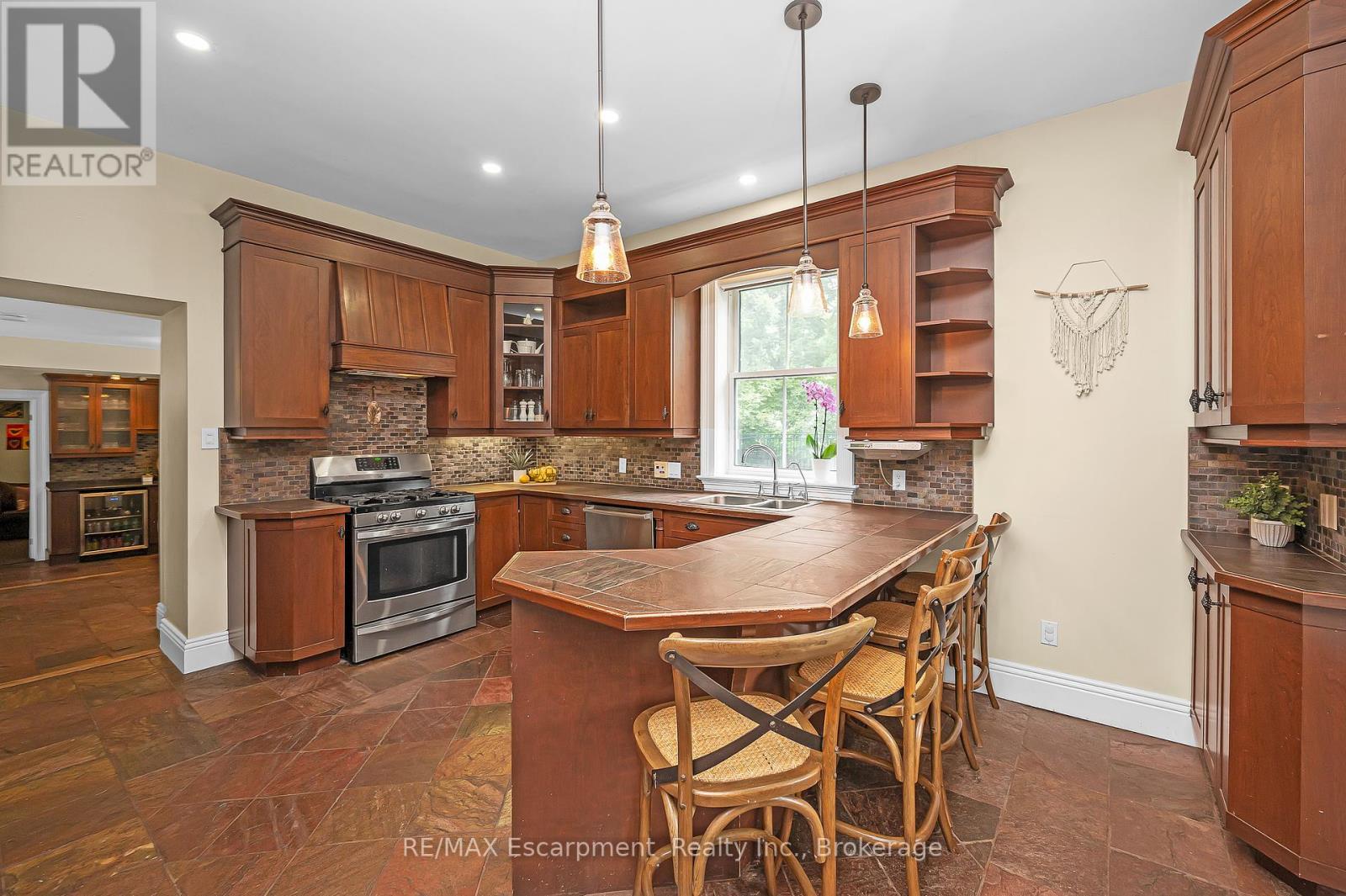 780 Old 8 Highway, Hamilton, Ontario  L0R 1X0 - Photo 9 - X12313866