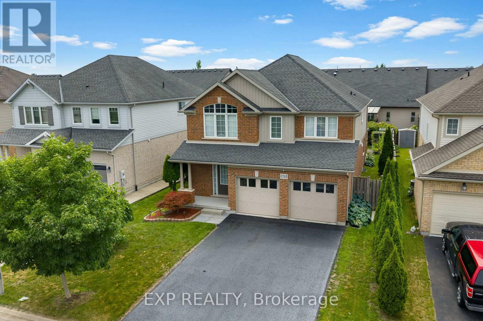 Property at 5743 JAKE CRESCENT image 4