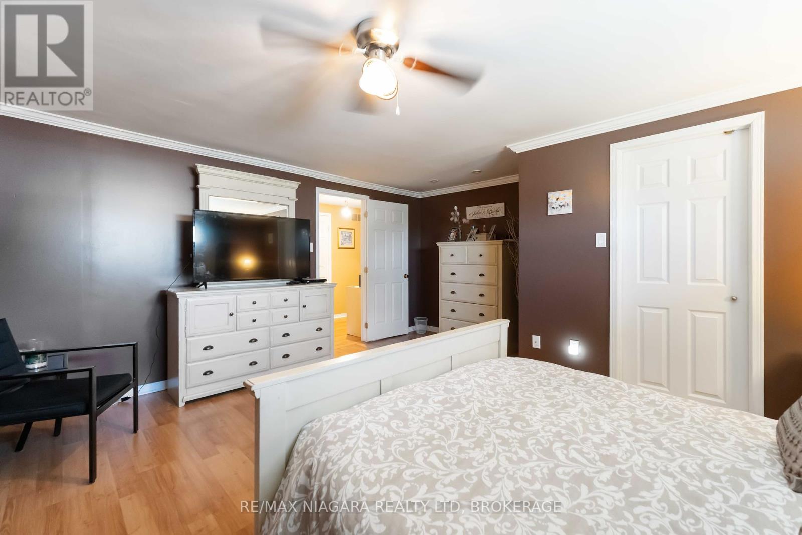 3 - 125 Woodlawn Road, Welland (N. Welland), Ontario  L3C 7B5 - Photo 23 - X12313852