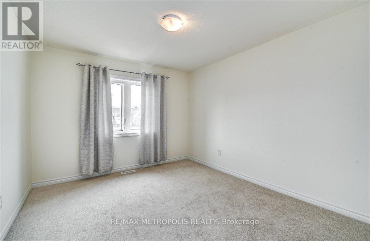 78 Hillcroft Way, Kawartha Lakes, Ontario  K0M 1A0 - Photo 28 - X12313800