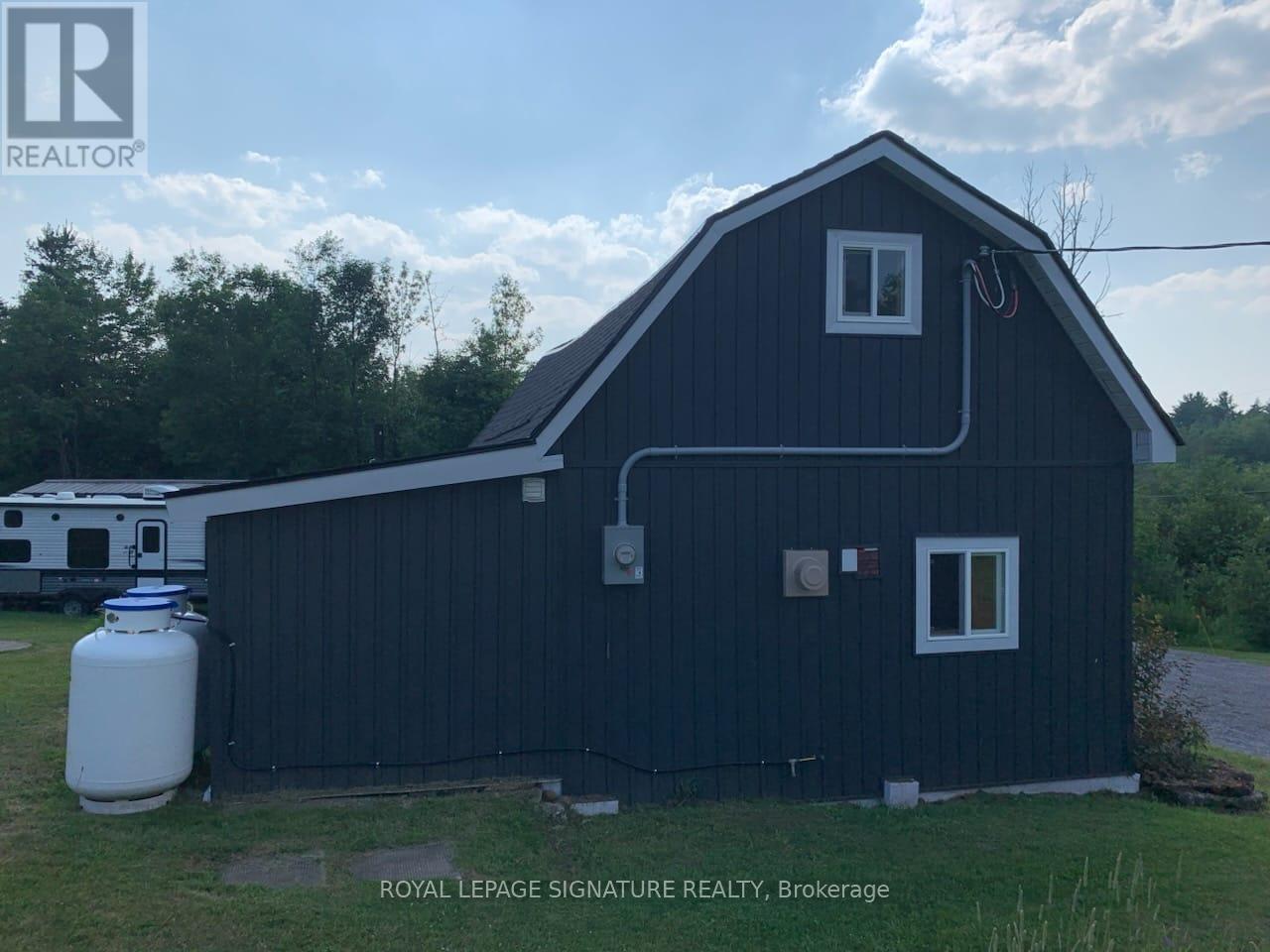 108 Bannockburn Road, Madoc, Ontario  K0K 2K0 - Photo 2 - X12313803