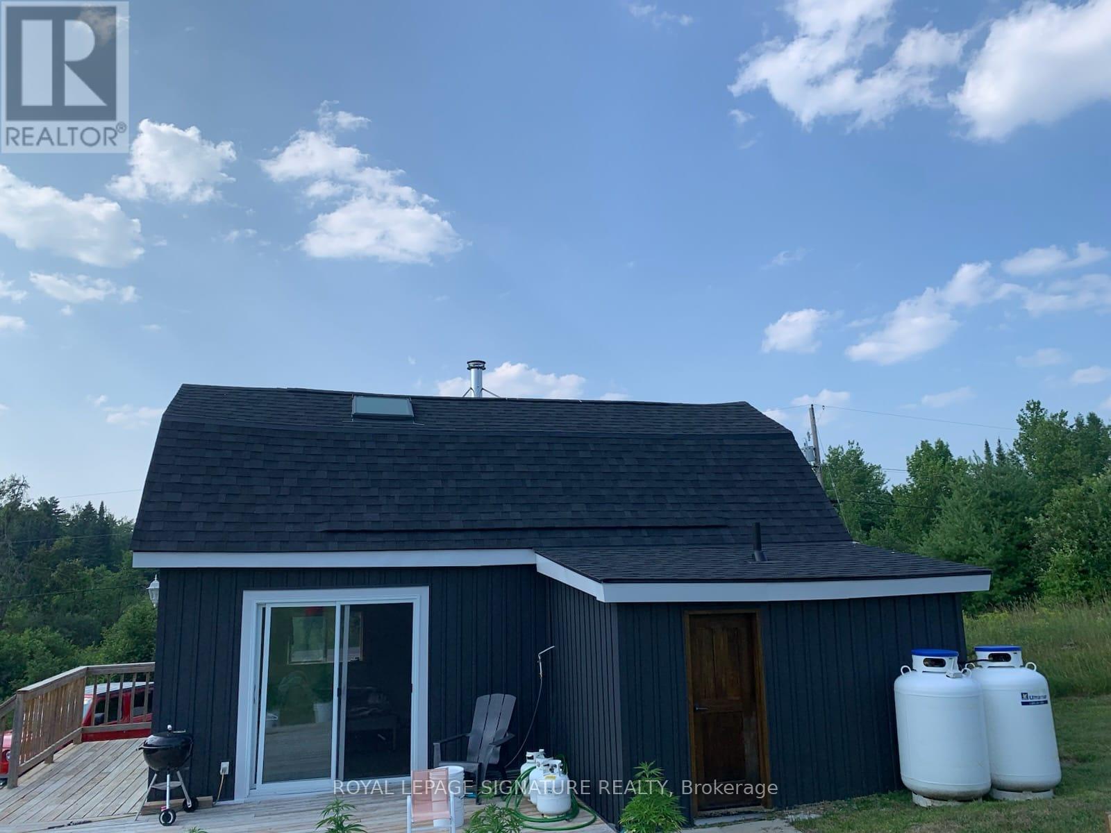 108 Bannockburn Road, Madoc, Ontario  K0K 2K0 - Photo 3 - X12313803