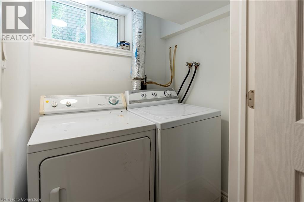 104 Boniface Avenue, Kitchener, Ontario  N2C 1L9 - Photo 23 - 40753533
