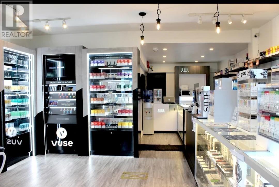 1808 W Broadway, Vancouver, British Columbia  V6J 1Y9 - Photo 5 - C8071092