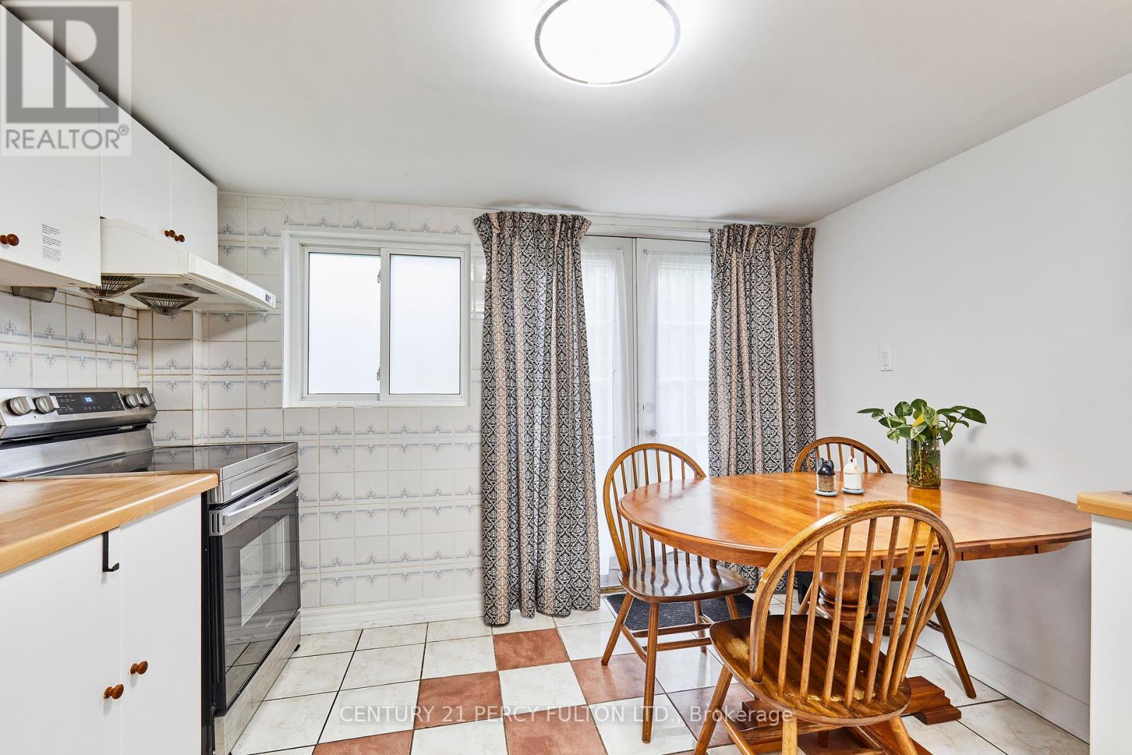 931 Liverpool Road, Pickering, Ontario  L1W 1S7 - Photo 36 - E12313836
