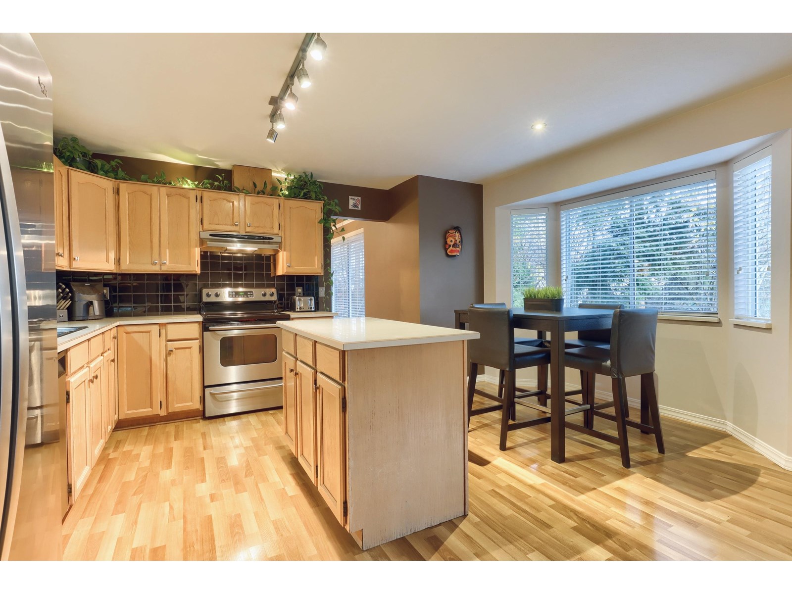 8832 143 Street, Surrey, British Columbia  V3V 7T2 - Photo 6 - R3031808