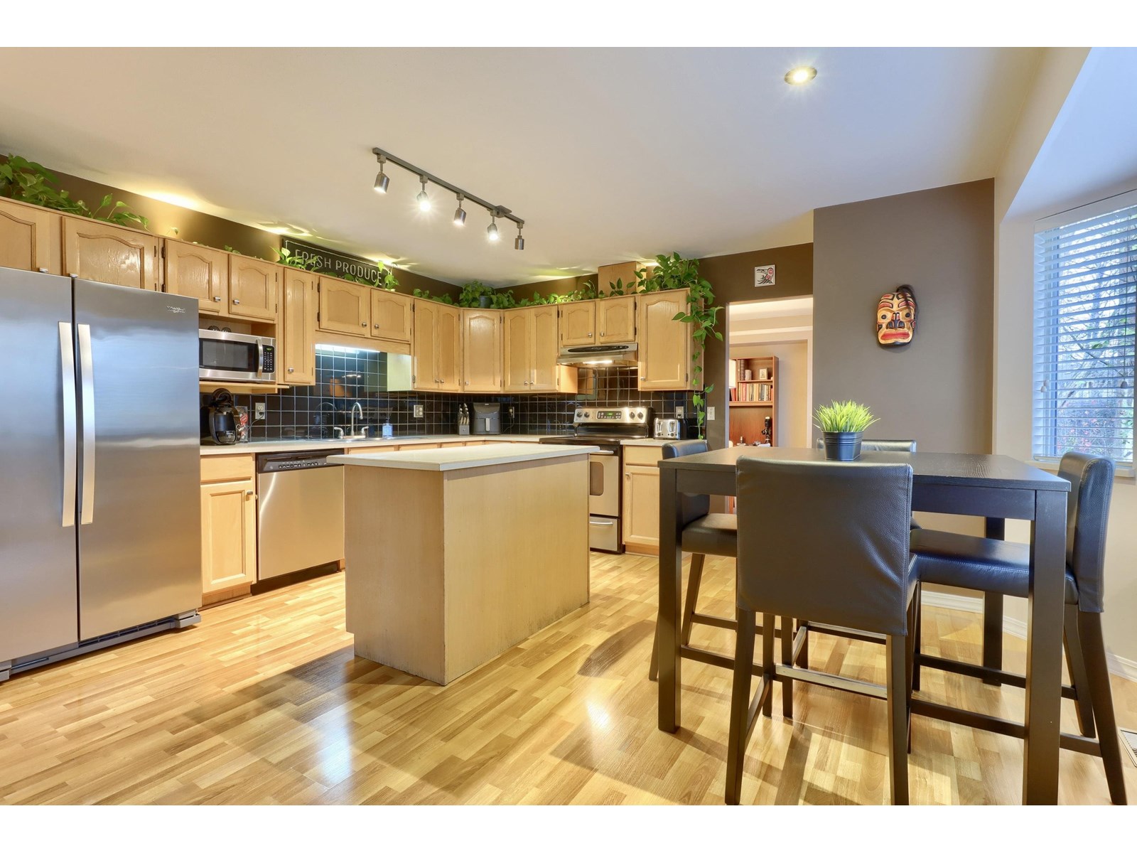 8832 143 Street, Surrey, British Columbia  V3V 7T2 - Photo 8 - R3031808
