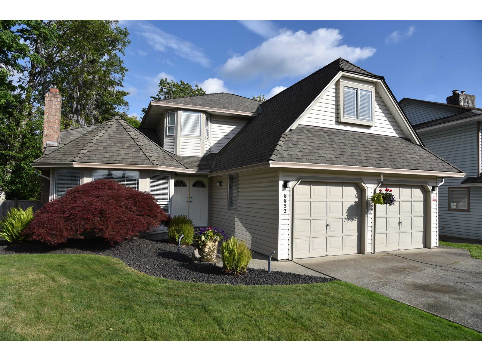 8832 143 Street, Surrey, British Columbia  V3V 7T2 - Photo 1 - R3031808