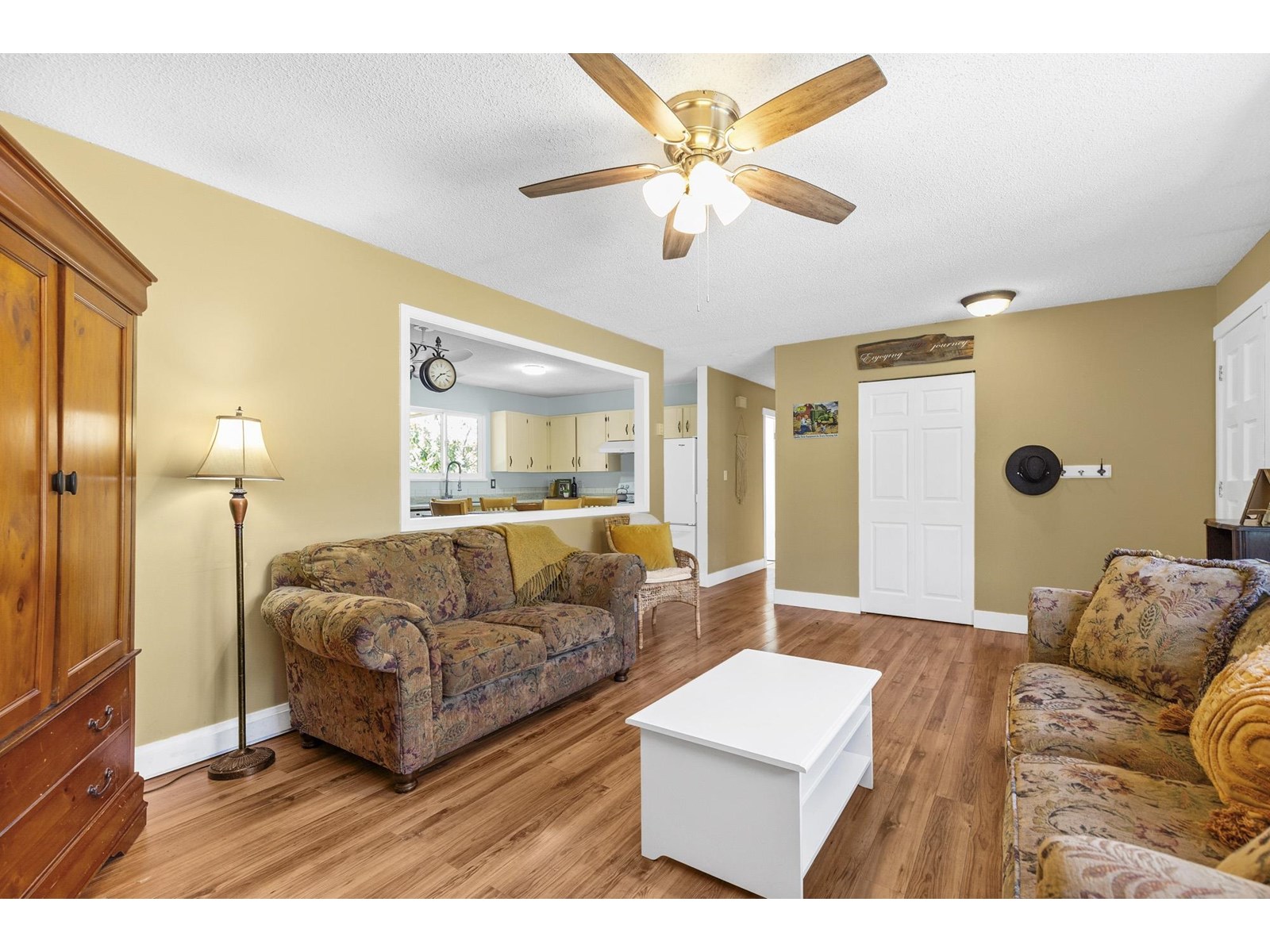 Property at 32160 GROUSE AVENUE image 3