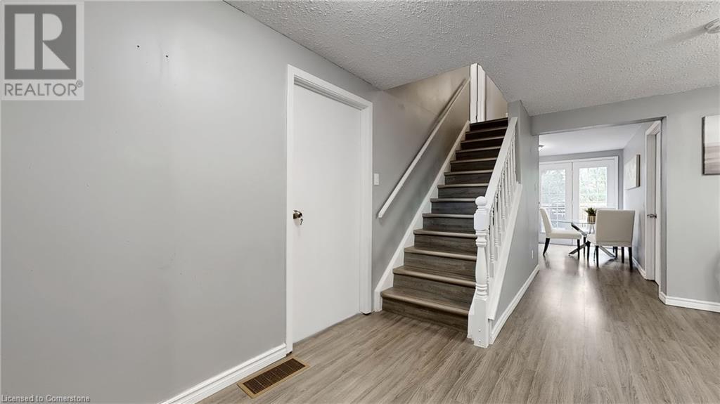 Property at 23 BRIARLEA Road image 5