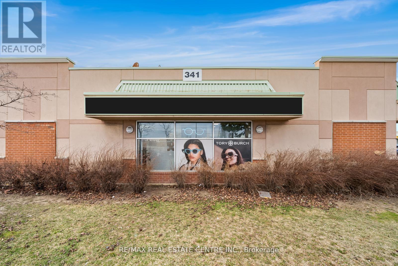 6 - 341 Parkhurst Square, Brampton, Ontario  L6T 0C2 - Photo 3 - W12313824