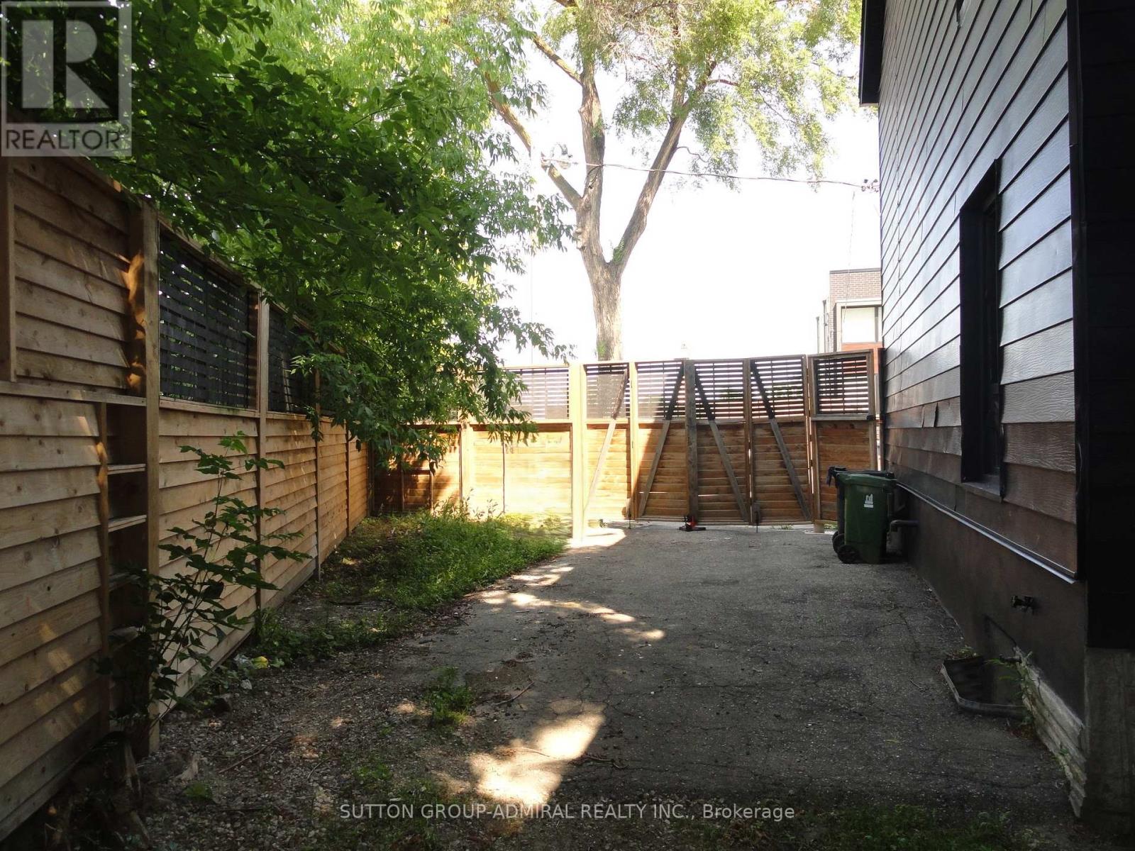 Property at 47 LINDNER STREET image 3
