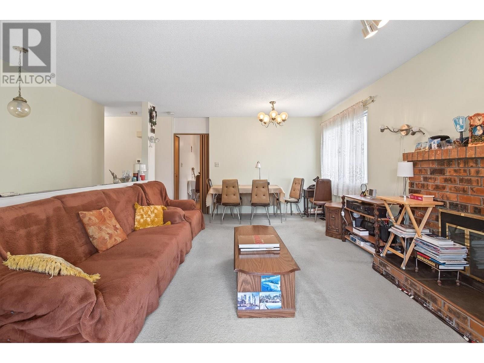 Property at 2026 SHAUGHNESSY PLACE image 5