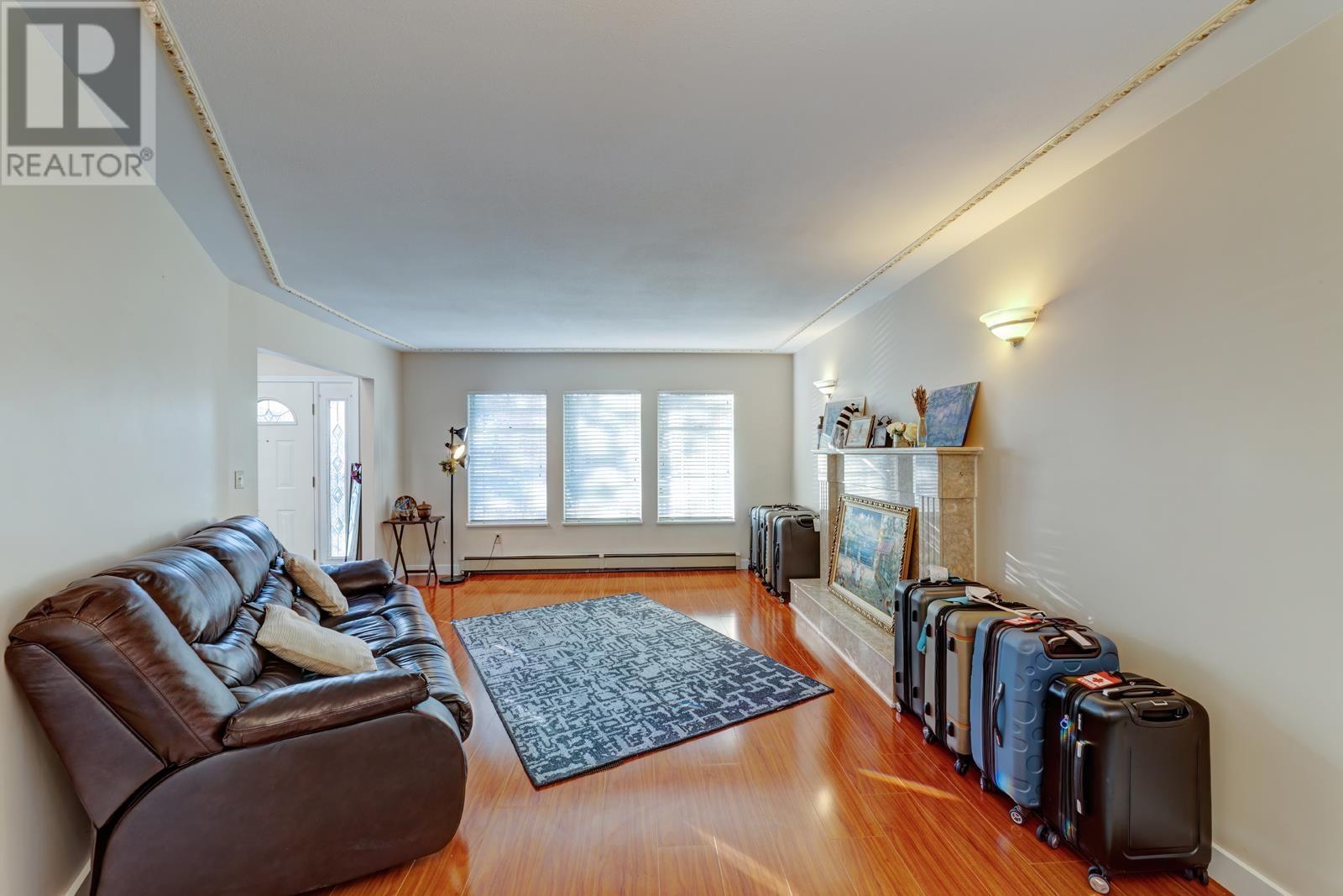 5036 Gladstone Street, Vancouver, British Columbia  V5P 4B9 - Photo 5 - R3031798