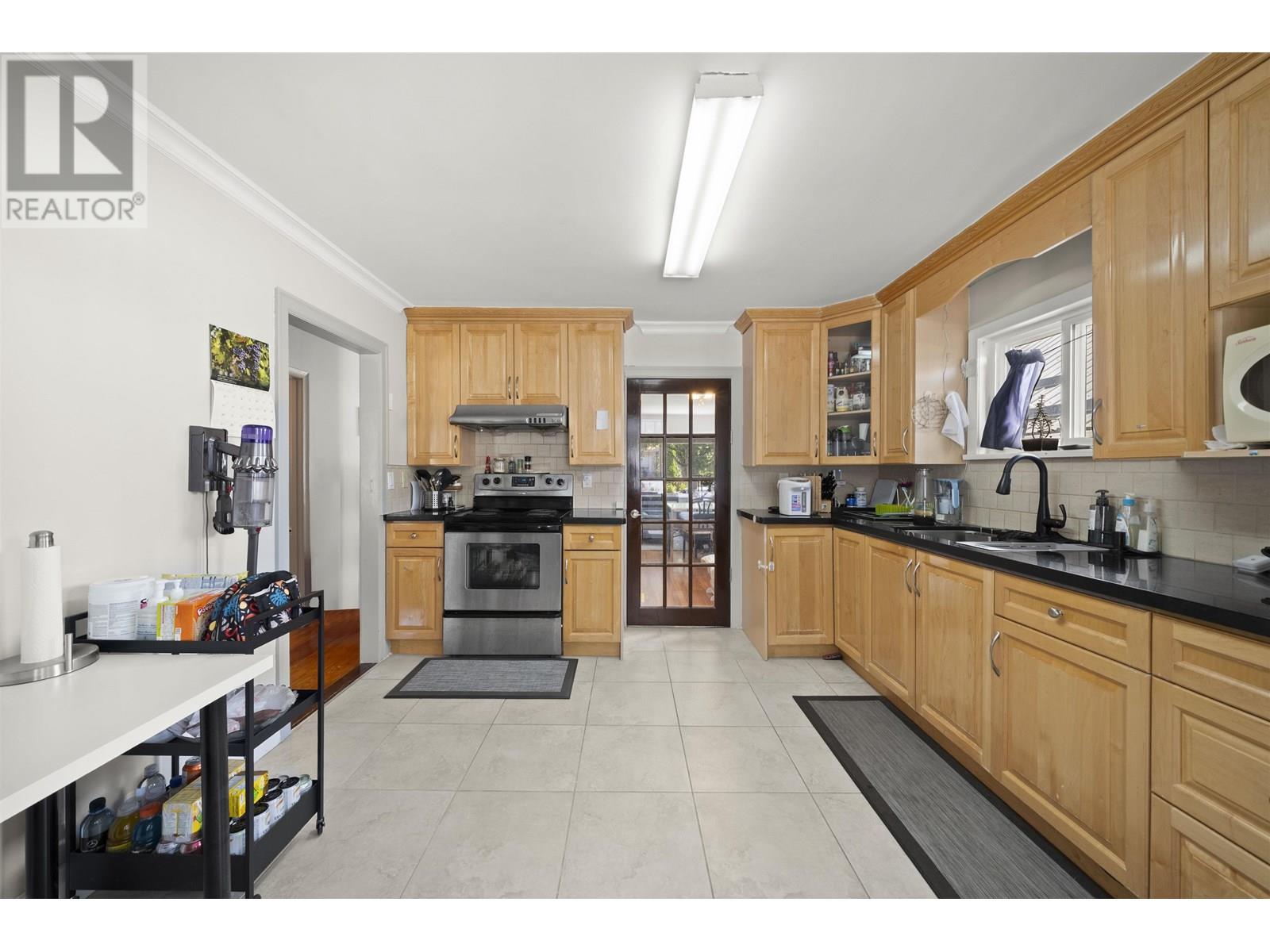 4763 Killarney Street, Vancouver, British Columbia V5R 3V6 - Photo 13 - R3031877